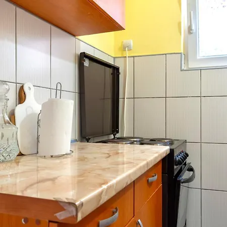 Apartamento Spacious Family Near Lovnica Monastery