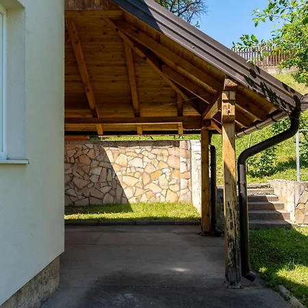 Spacious Family Near Lovnica Monastery * Sekovici